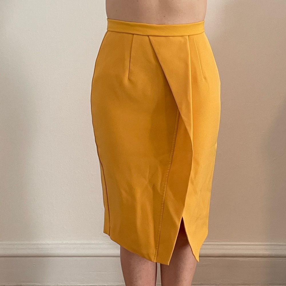 Yellow skirt